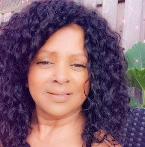 Meet your Posher, Paulette